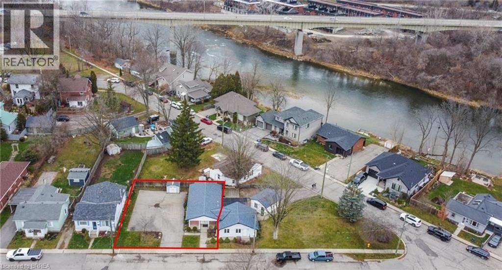 19 Creeden St #-a, Brant, ON N3L 1C1