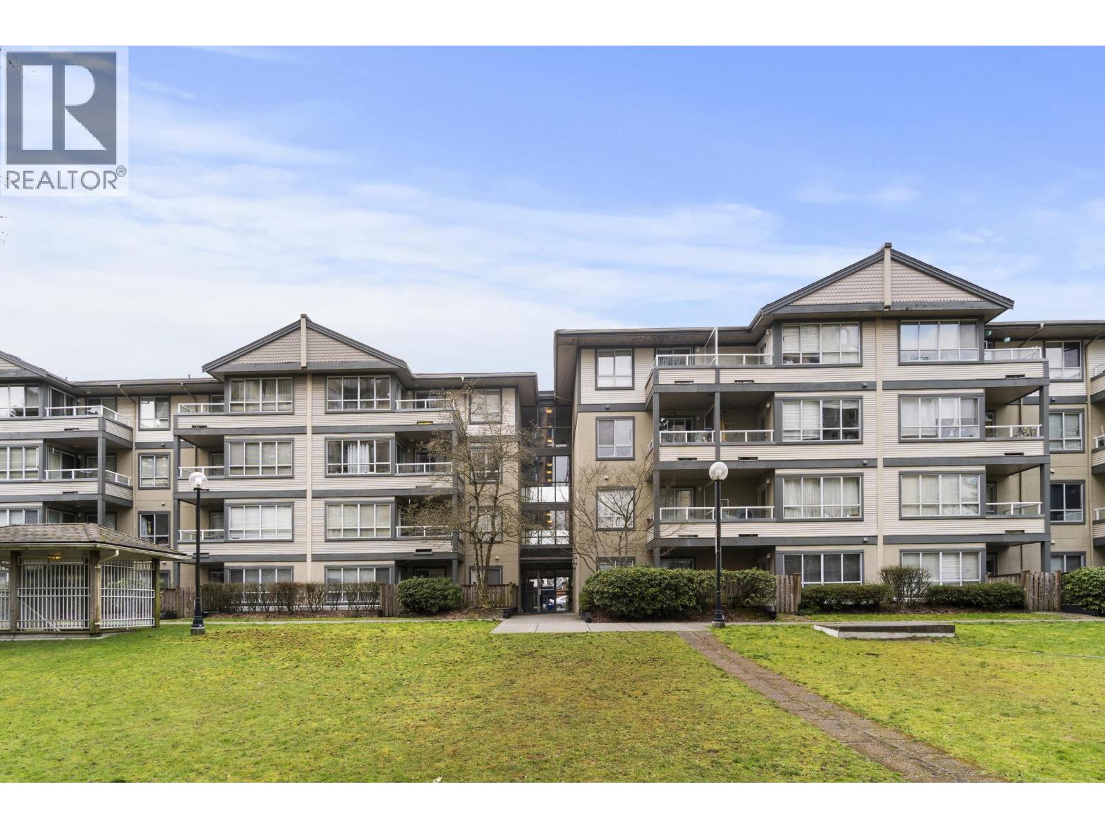 4990 Mcgeer Street Unit 301, Vancouver, BC V5R 6C1