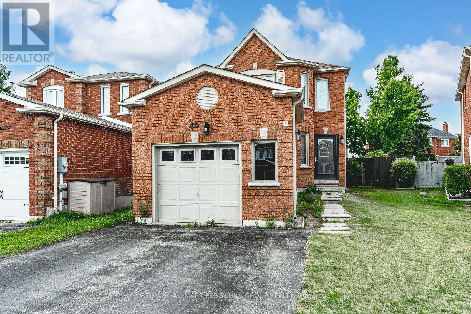 45 Weatherup Cres, Barrie, ON L4N 7J6
