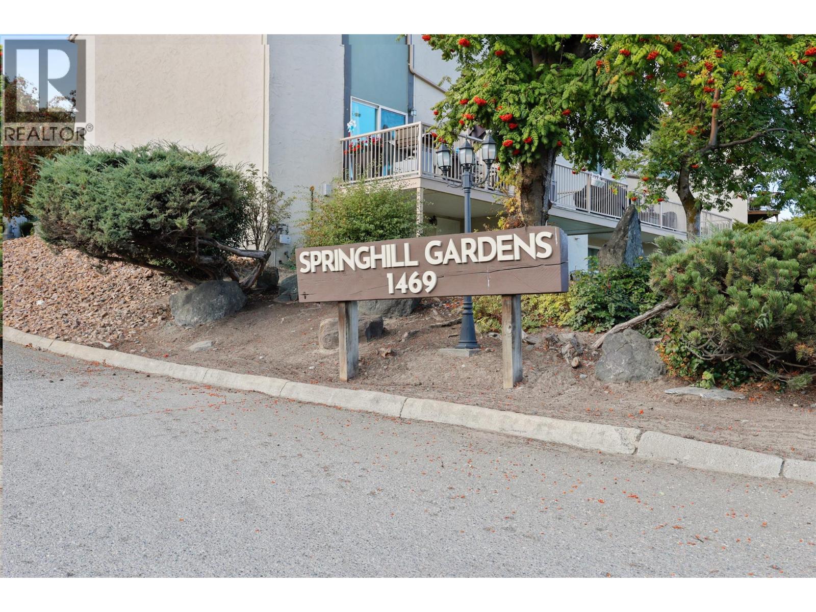 1469 Springhill Drive Unit 24, Kamloops, BC V2E 1H5