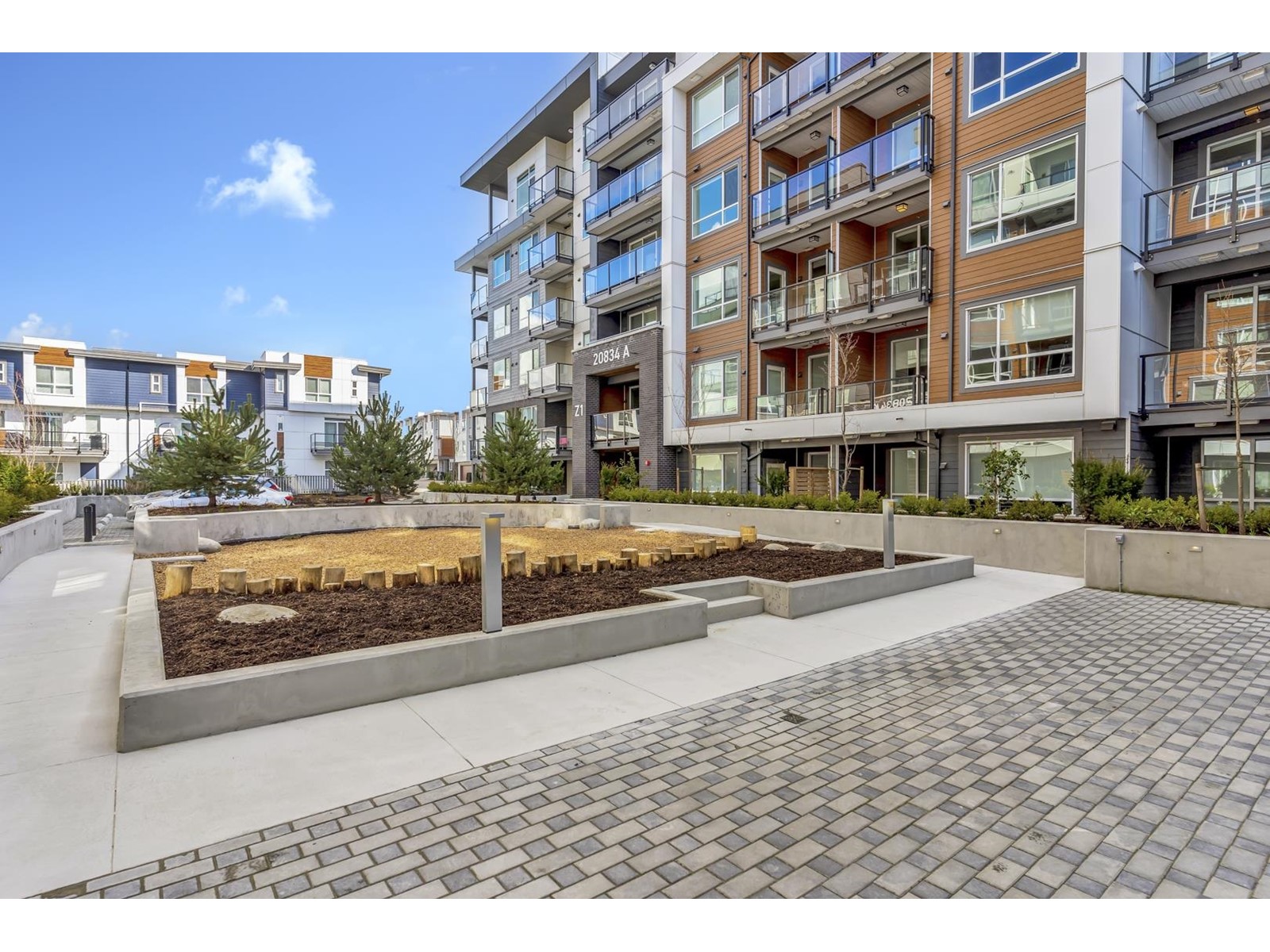 20834 80 Avenue #a409, Langley, BC V2Y 2C8