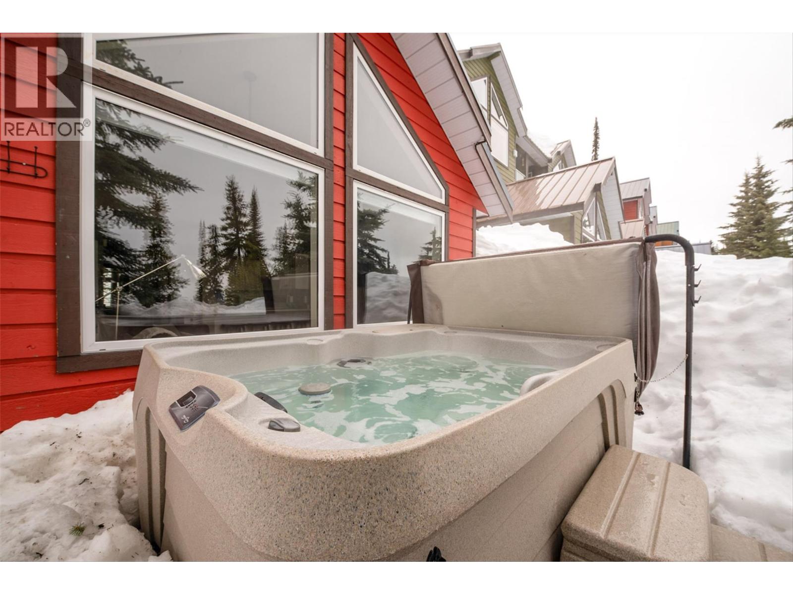 5977 Snow Pines Crescent Unit 116d, Big White, BC V1P 1P3