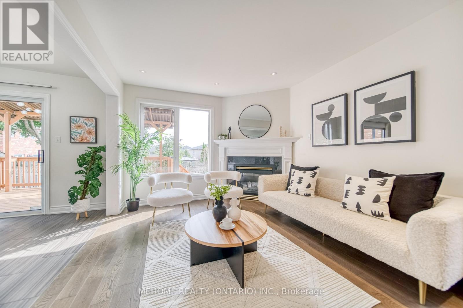 55 Damato Cres, Vaughan, ON L6A 3E6