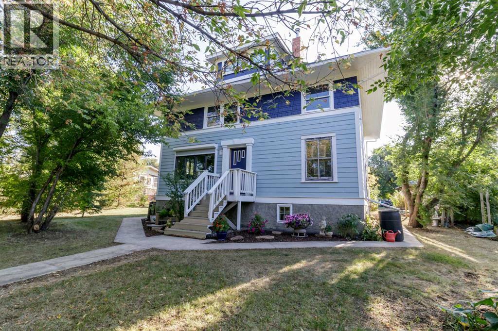 210 Wacker Ave W, Swalwell, AB T0M 0L0
