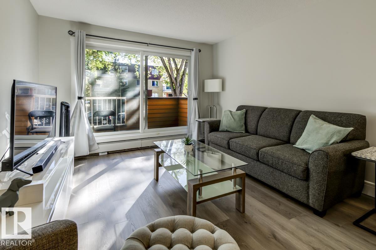 10620 104 Street Northwest #105, Edmonton, AB T5H 2W2