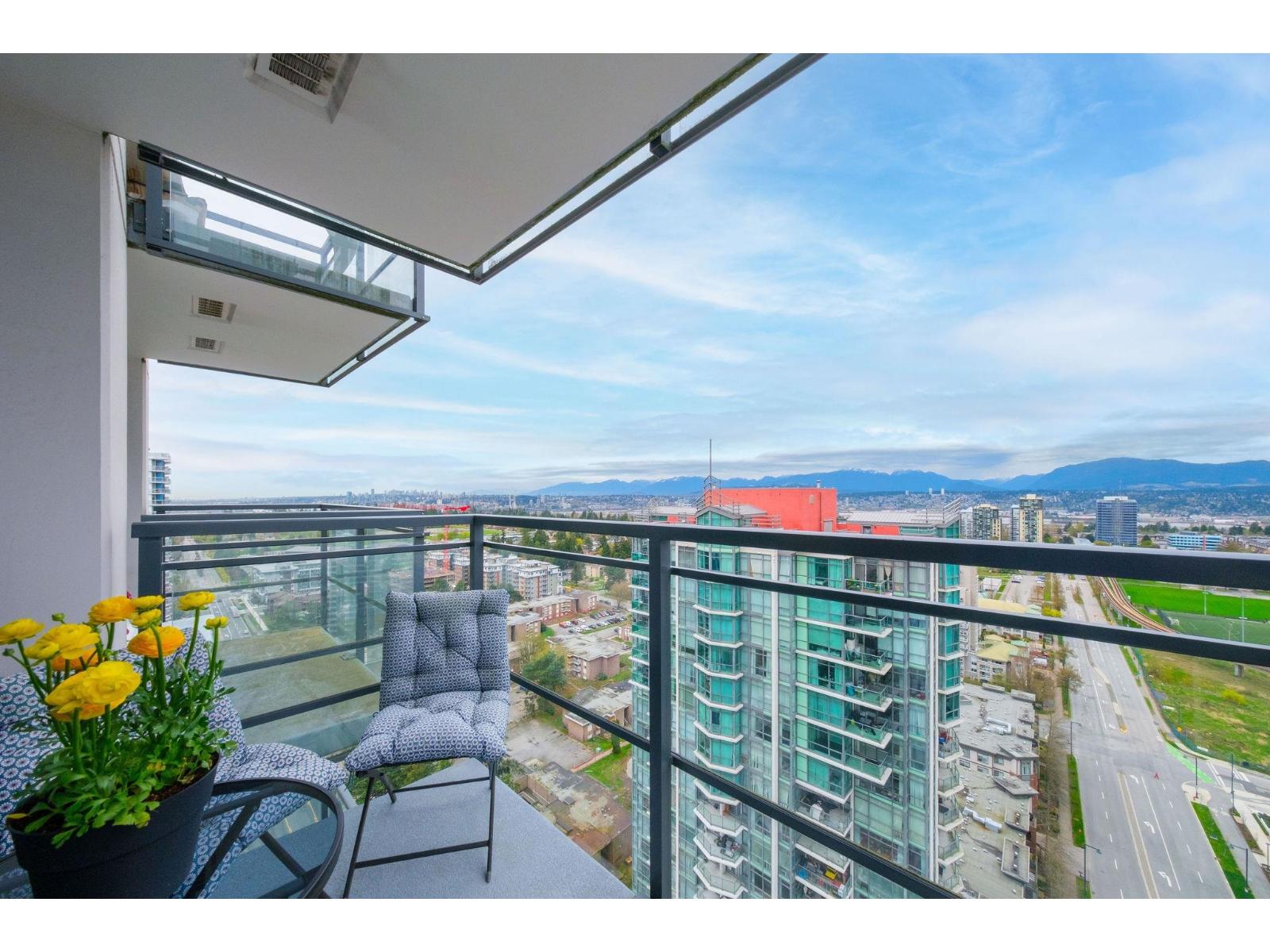 13398 104 Avenue Unit 3007, Surrey, BC V3T 1V6