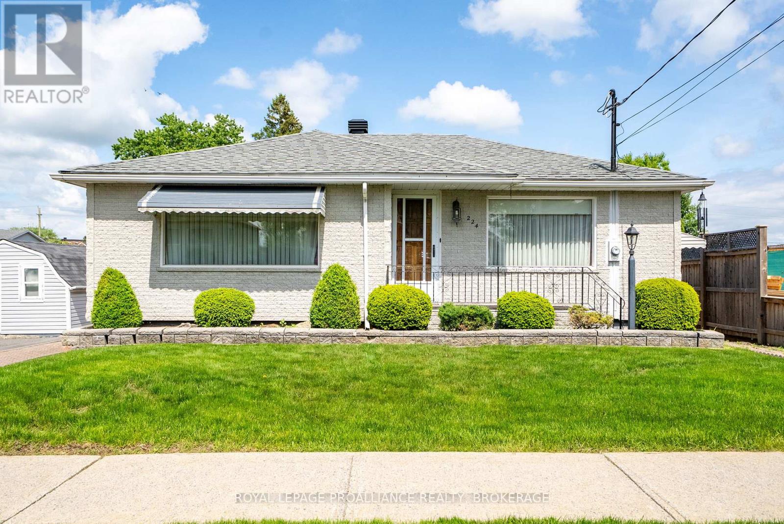 224 Danis Ave, Cornwall, ON K6H 5E7