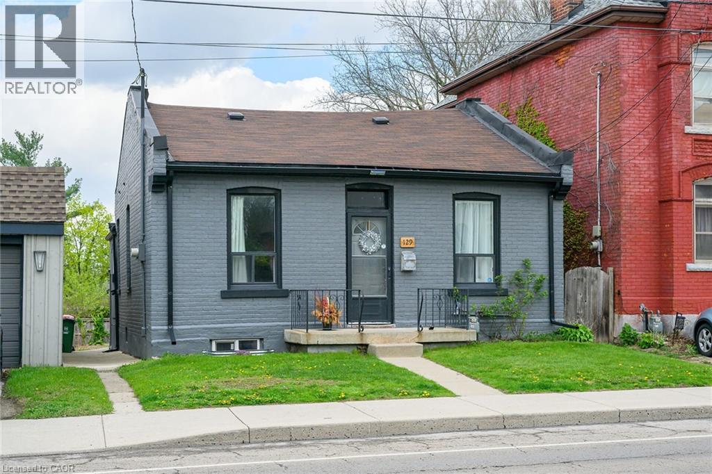 129 Dundurn St N, Hamilton, ON L8R 3E7