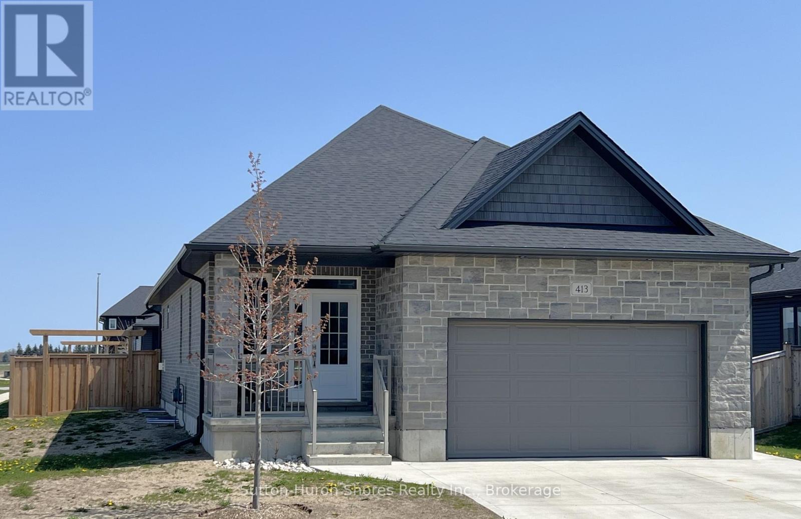 413 Walker Cres, Saugeen Shores, ON N0H 2C3