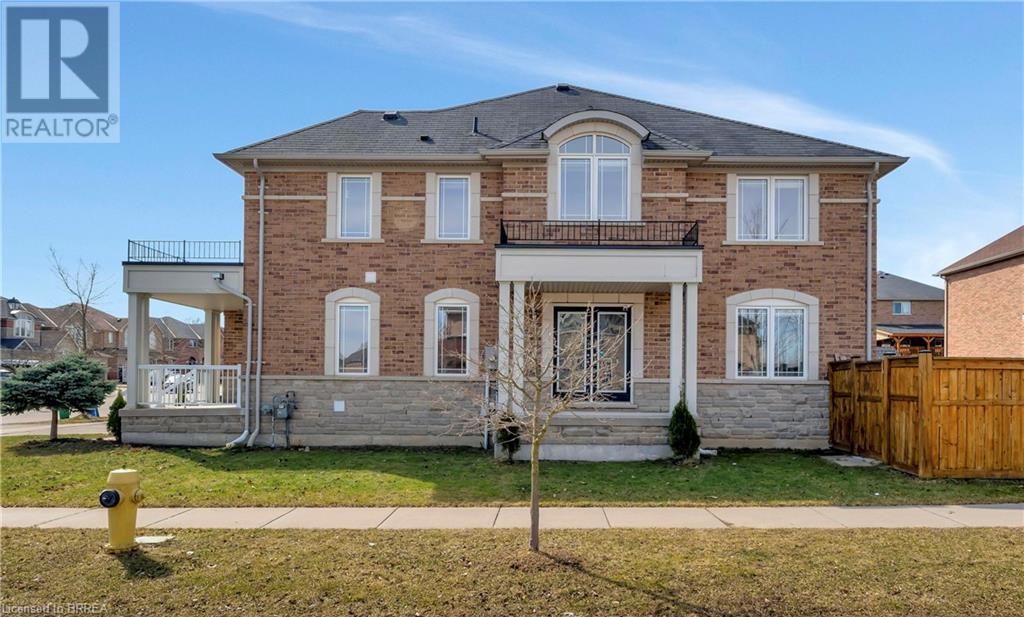 241 Thomas Ave, Brantford, ON N3S 0E1