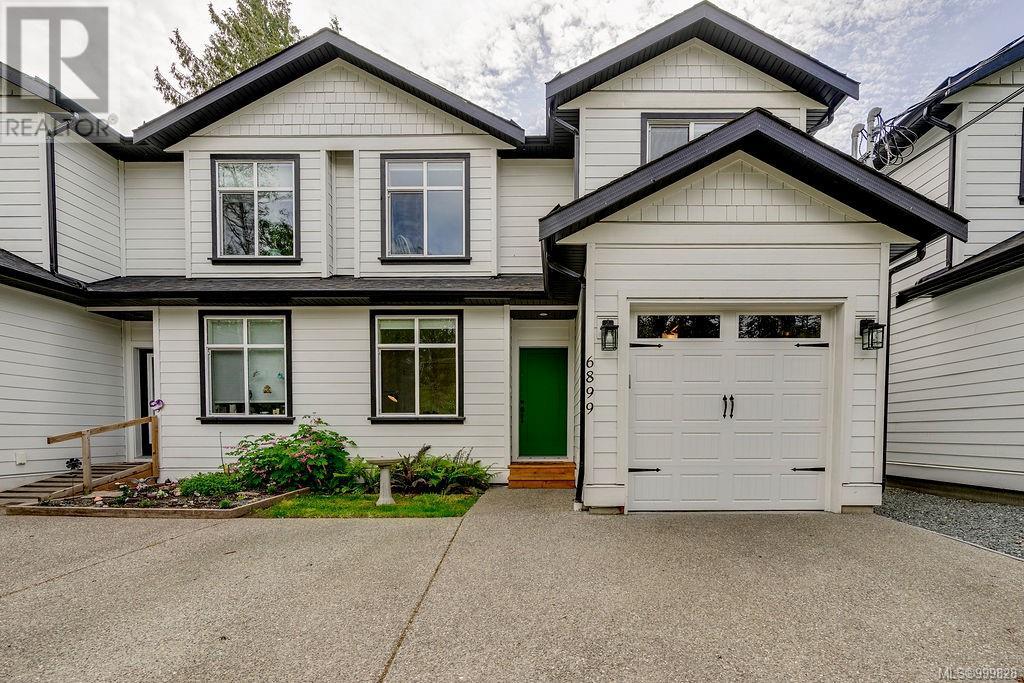 6899 Beaton Rd, Sooke, BC V9Z 0M3