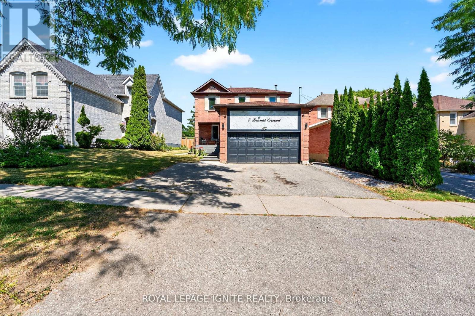 7 Ducatel Cres, Ajax, ON L1T 3B8