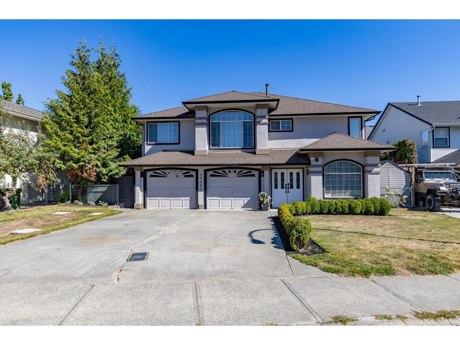 35485 Calgary Ave, Abbotsford, BC V3G 1J6