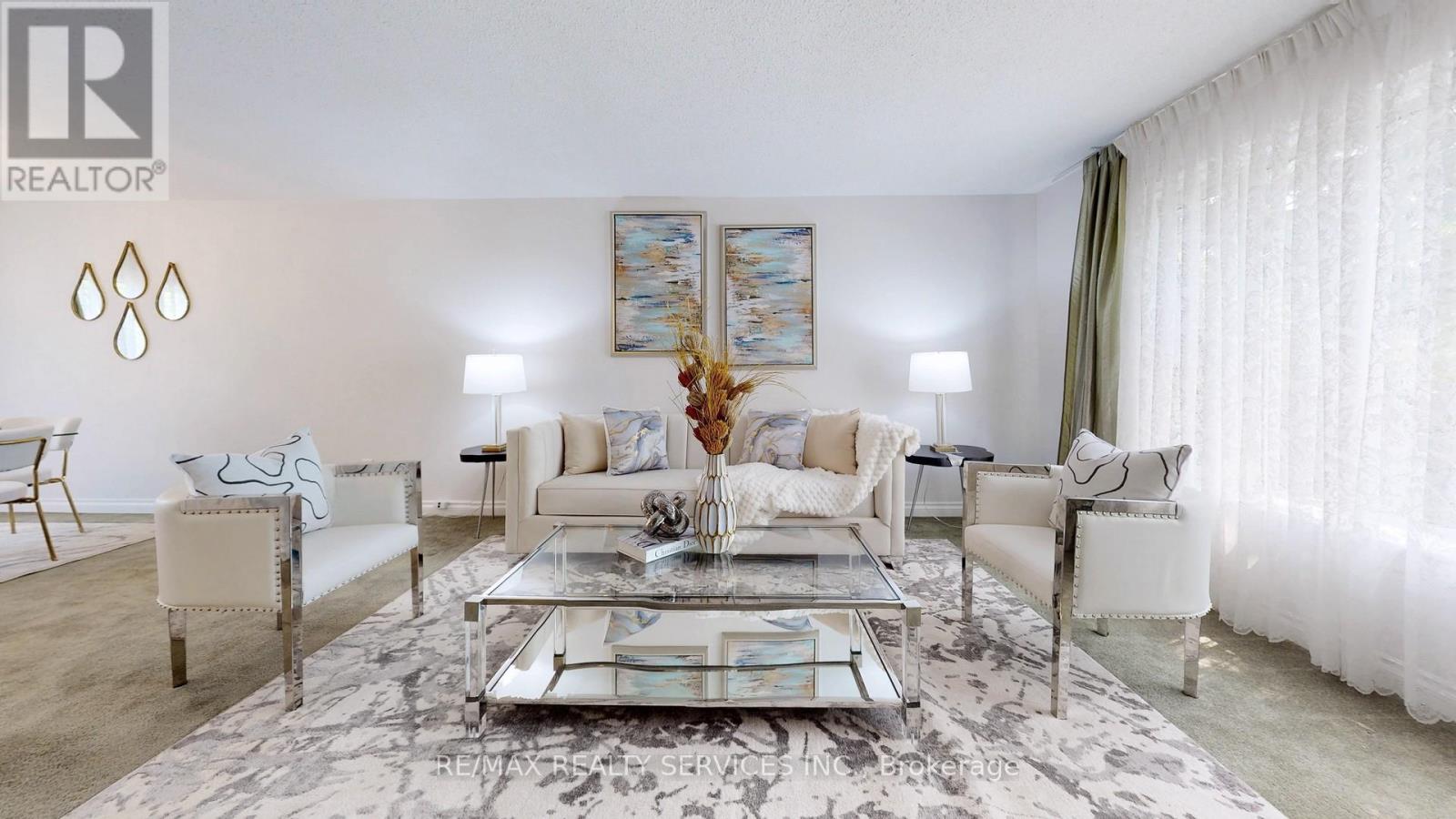 27 Glenforest Rd, Brampton, ON L6S 1L8