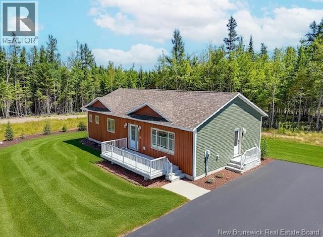 27 Privacy Ln, Nasonworth, NB E3B 1H4