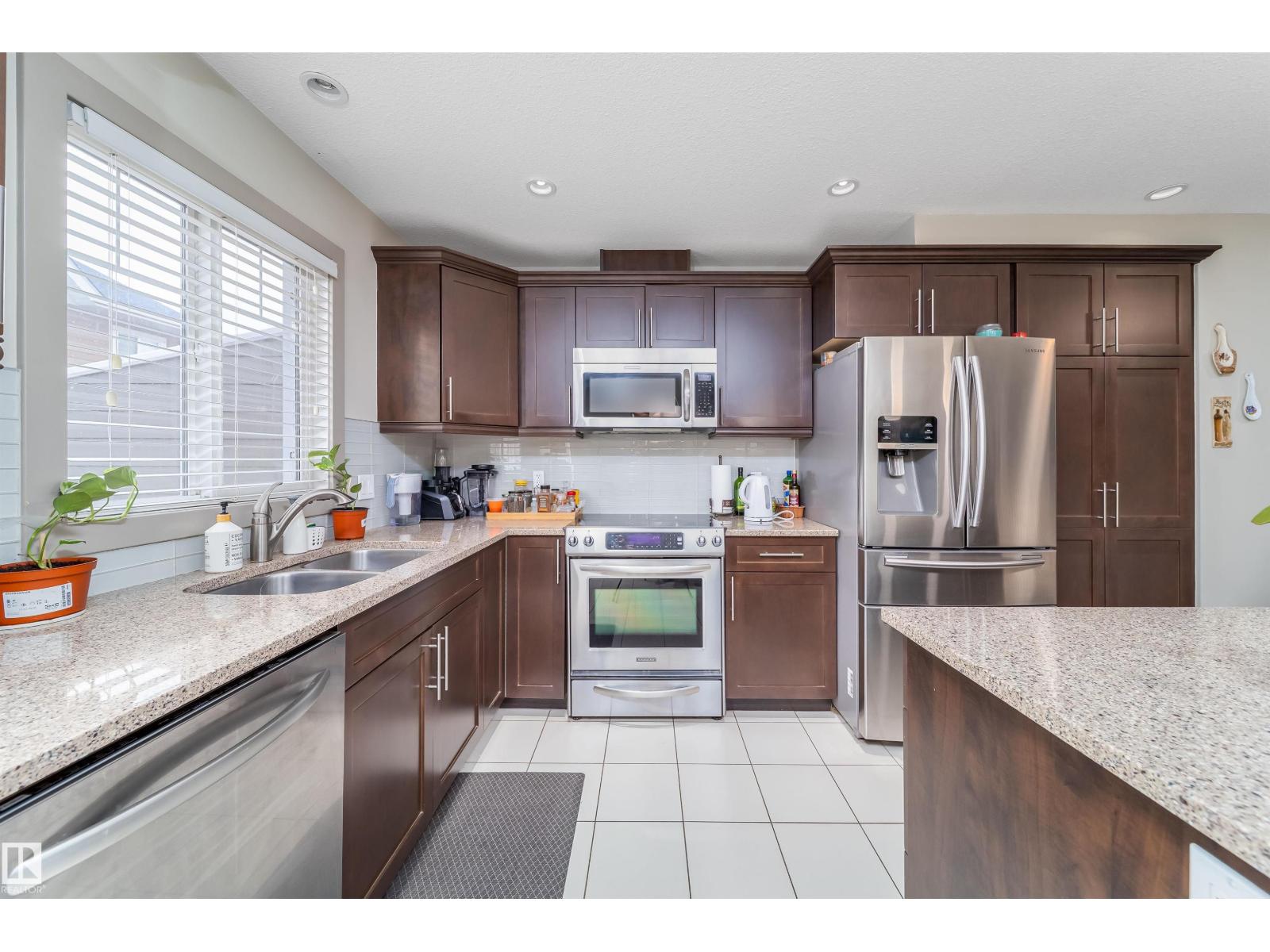 1150 Windermere Way Southwest #20, Edmonton, AB T6W 2B6