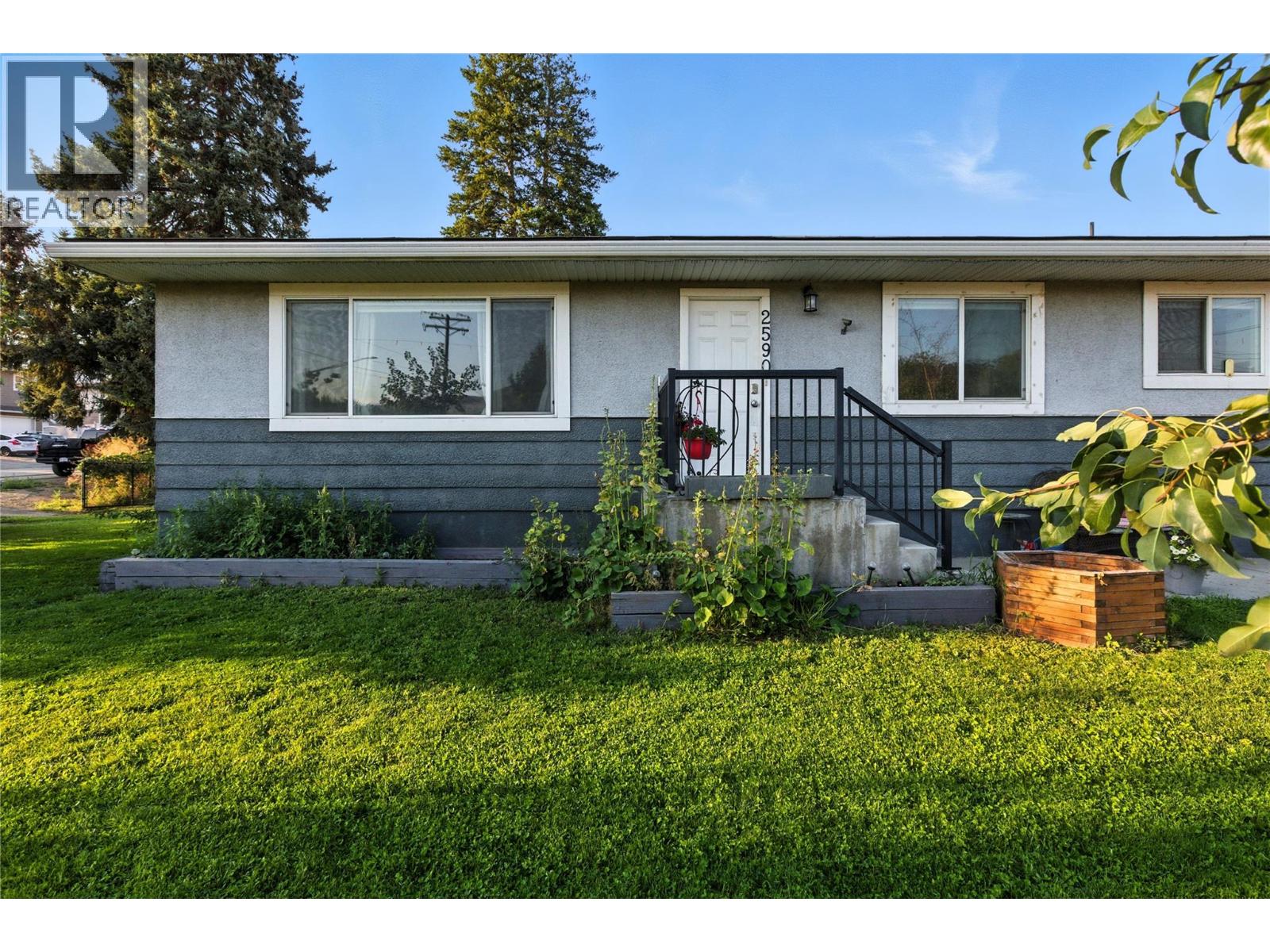 2590 Tranquille Rd, Kamloops, BC V2B 3N8