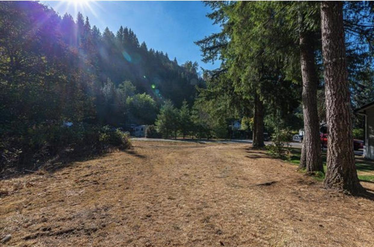 45981 Linzey Roadcultus Lk E, Cultus Lake, BC V2R 5A8