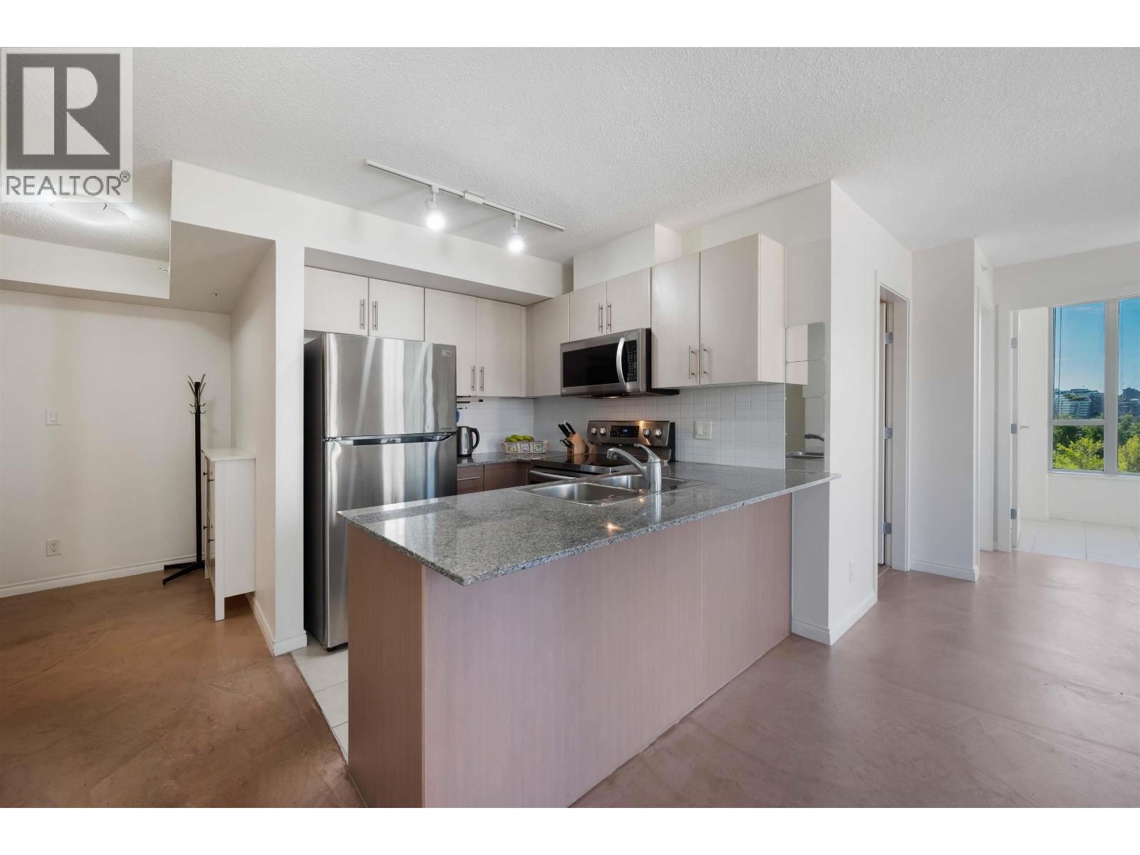 550 Taylor Street Unit 802, Vancouver, BC V6B 1R1