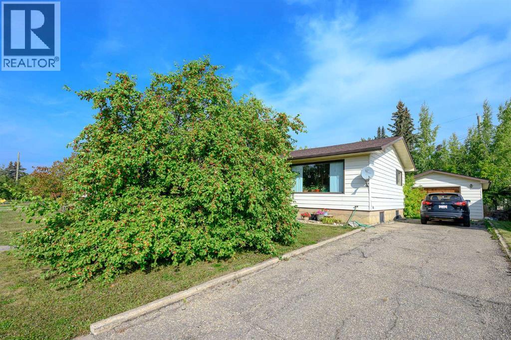 112 Avenue Unit 10230, Grande Prairie, AB T8V 1V8