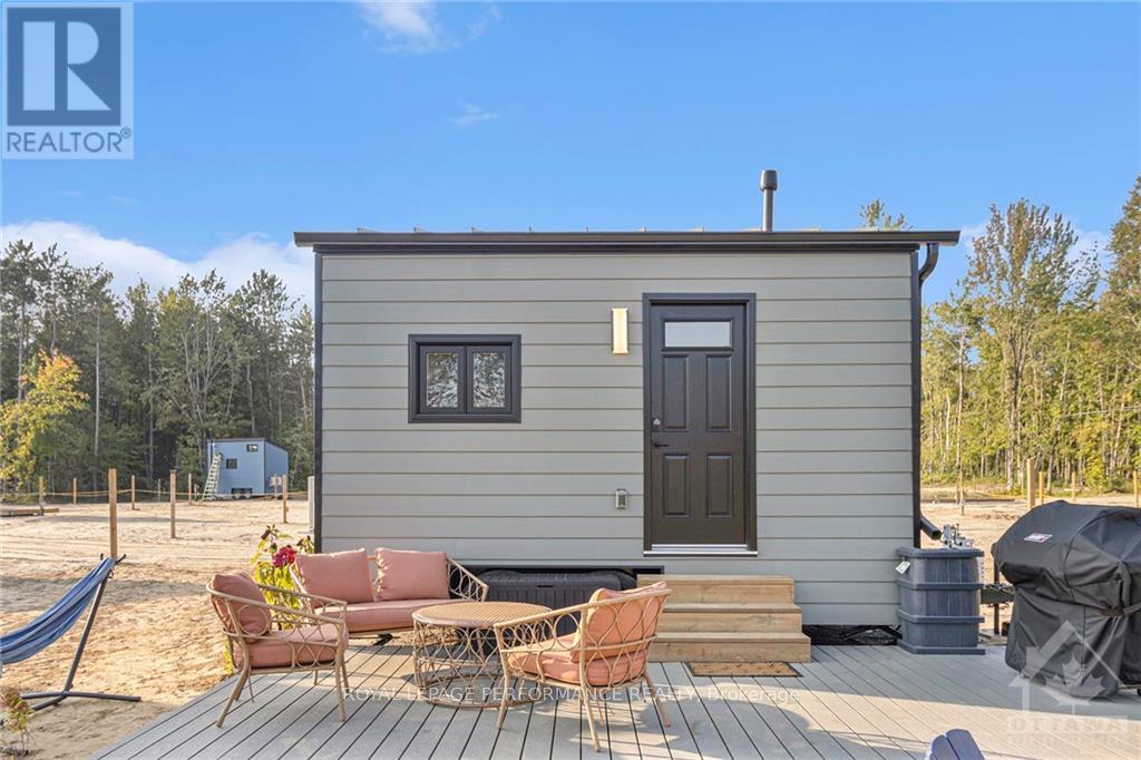 861 Du Golf Rd, Clarence-Rockland, ON K0A 2A0