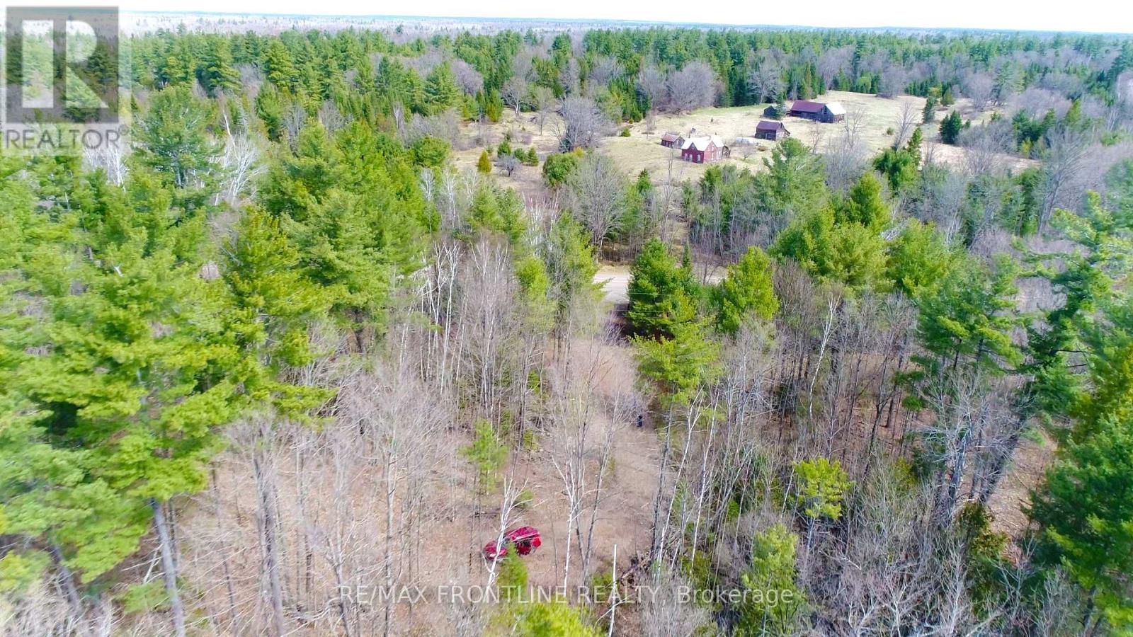 11547 Hwy 511 Lanark Rd Rd, Greater Madawaska, ON K0J 0A5