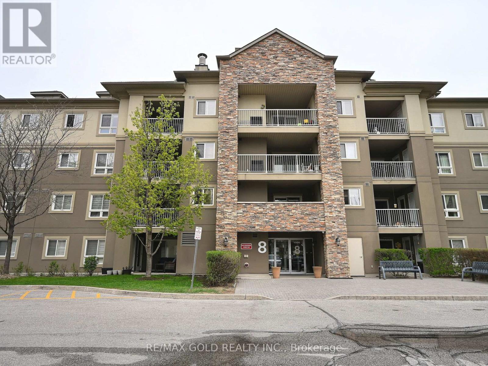 1420 8 Dayspring Cir, Brampton, ON L6P 2Z7