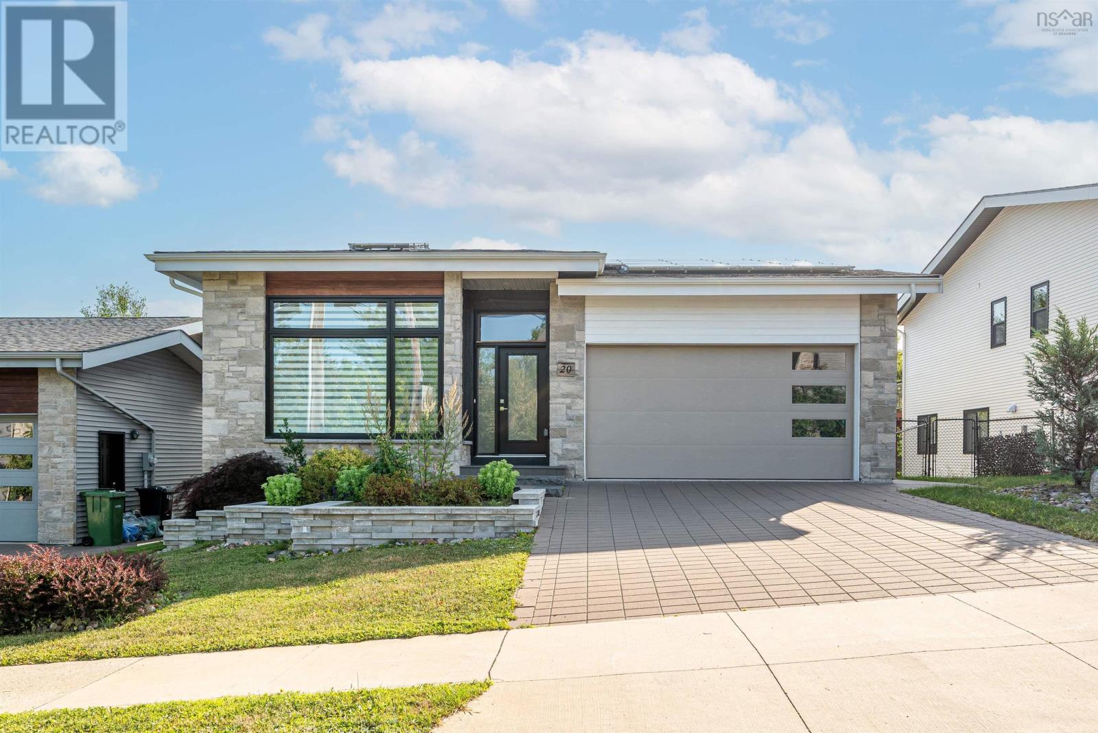20 Bradford Pl, Bedford, NS B4B 0R6
