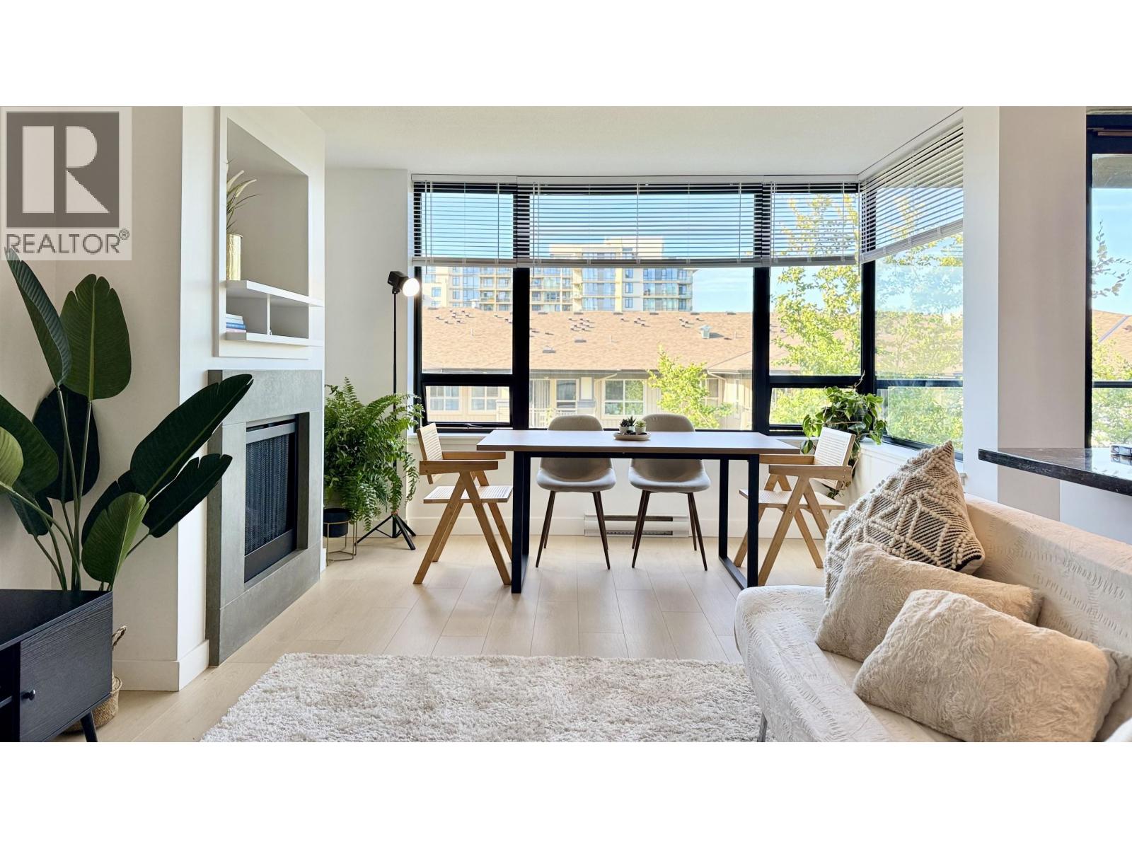 9180 Hemlock Drive Unit 603, Richmond, BC V6Y 4J5