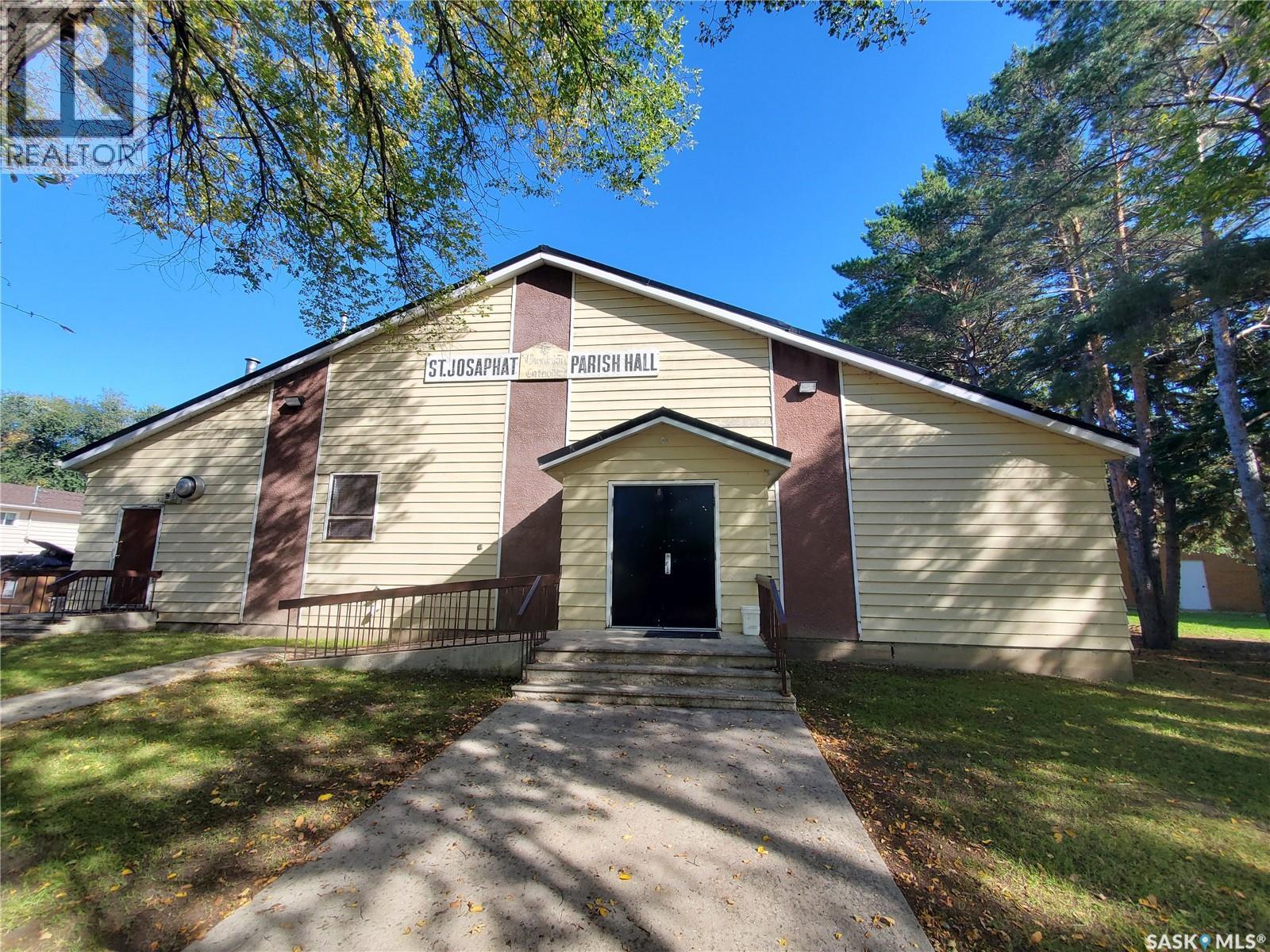 114 West Ave, Kamsack, SK S0A 1S0