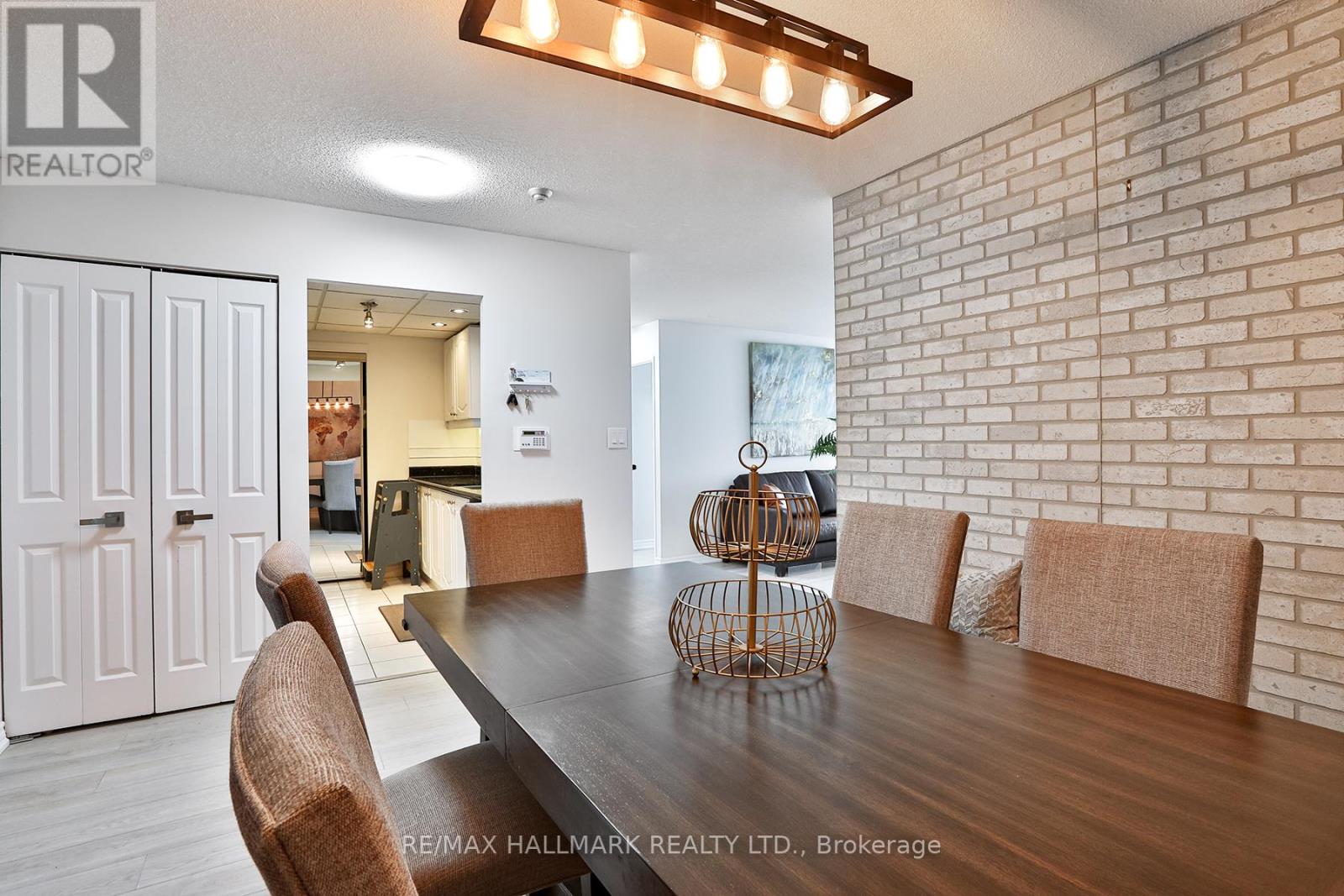 1602 88 Corporate Dr, Toronto, ON M1H 3G6