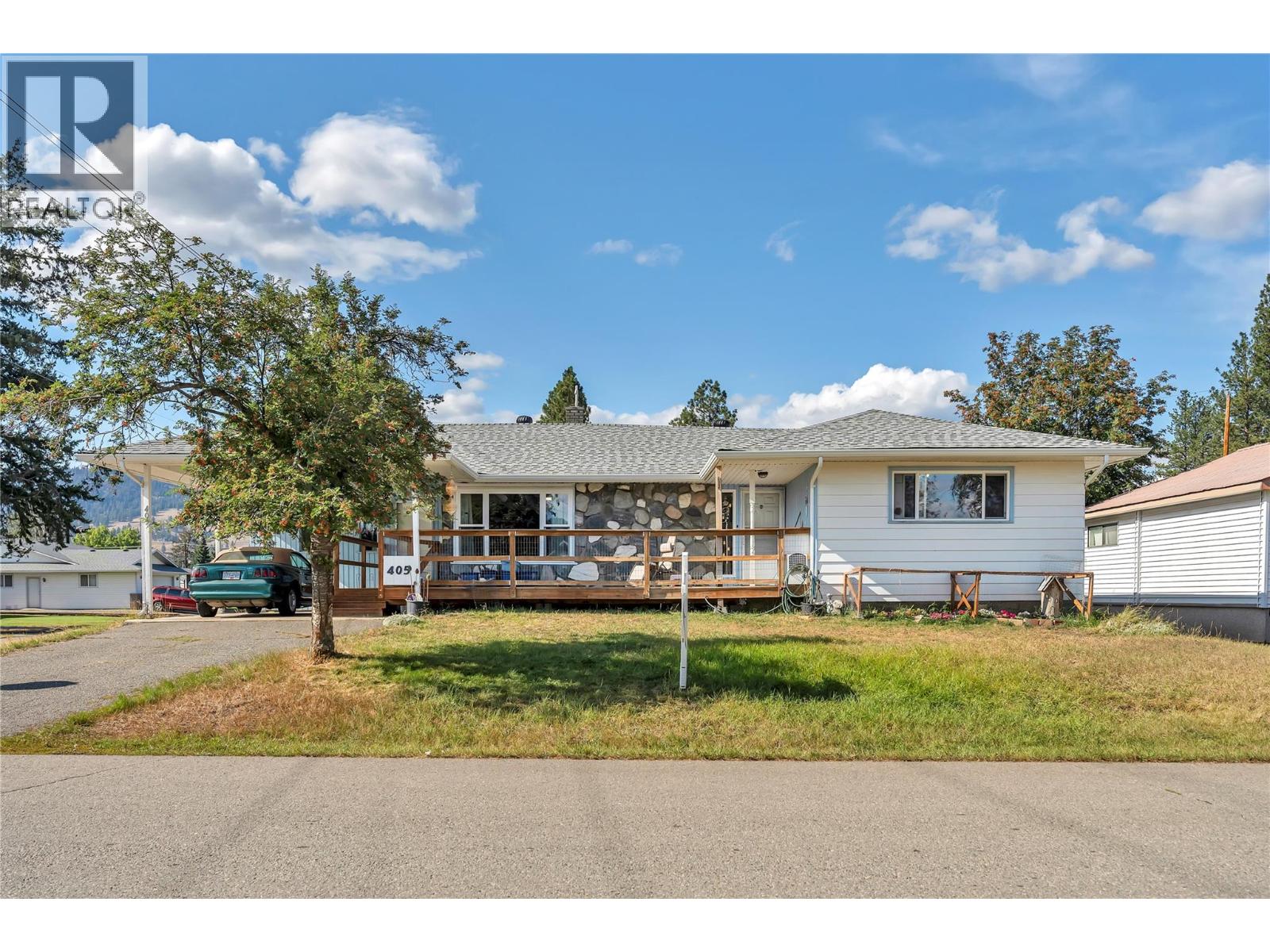 405 Grant Ave, Princeton, BC V0X 1W0