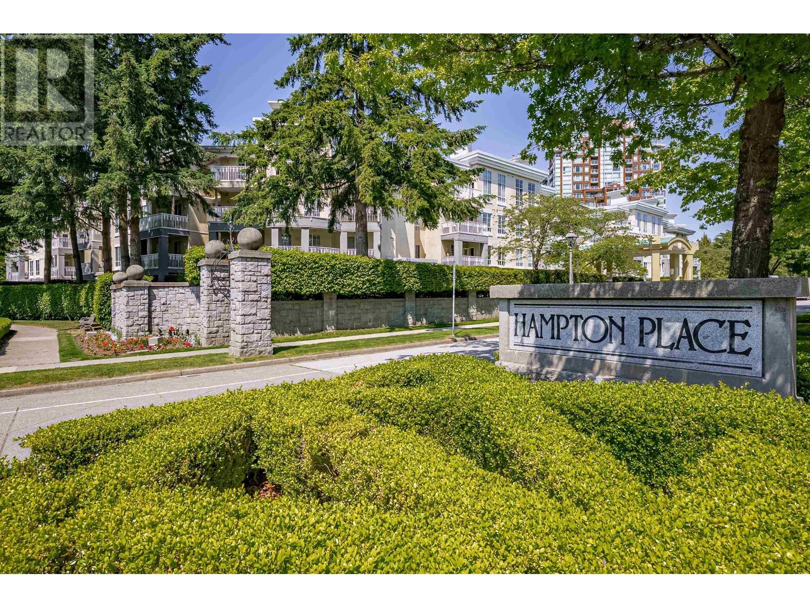 5835 Hampton Place Unit 213, Vancouver, BC V6T 2G2