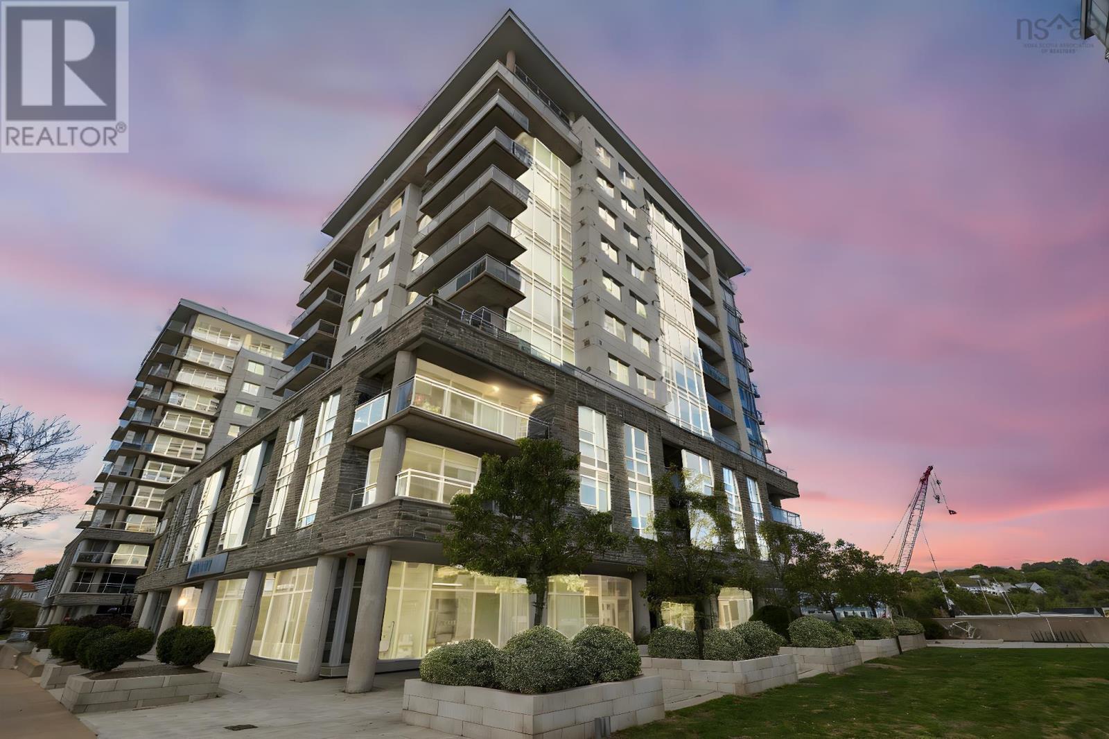 31 Kings Wharf Place Unit 607, Dartmouth, NS B2Y 0C1