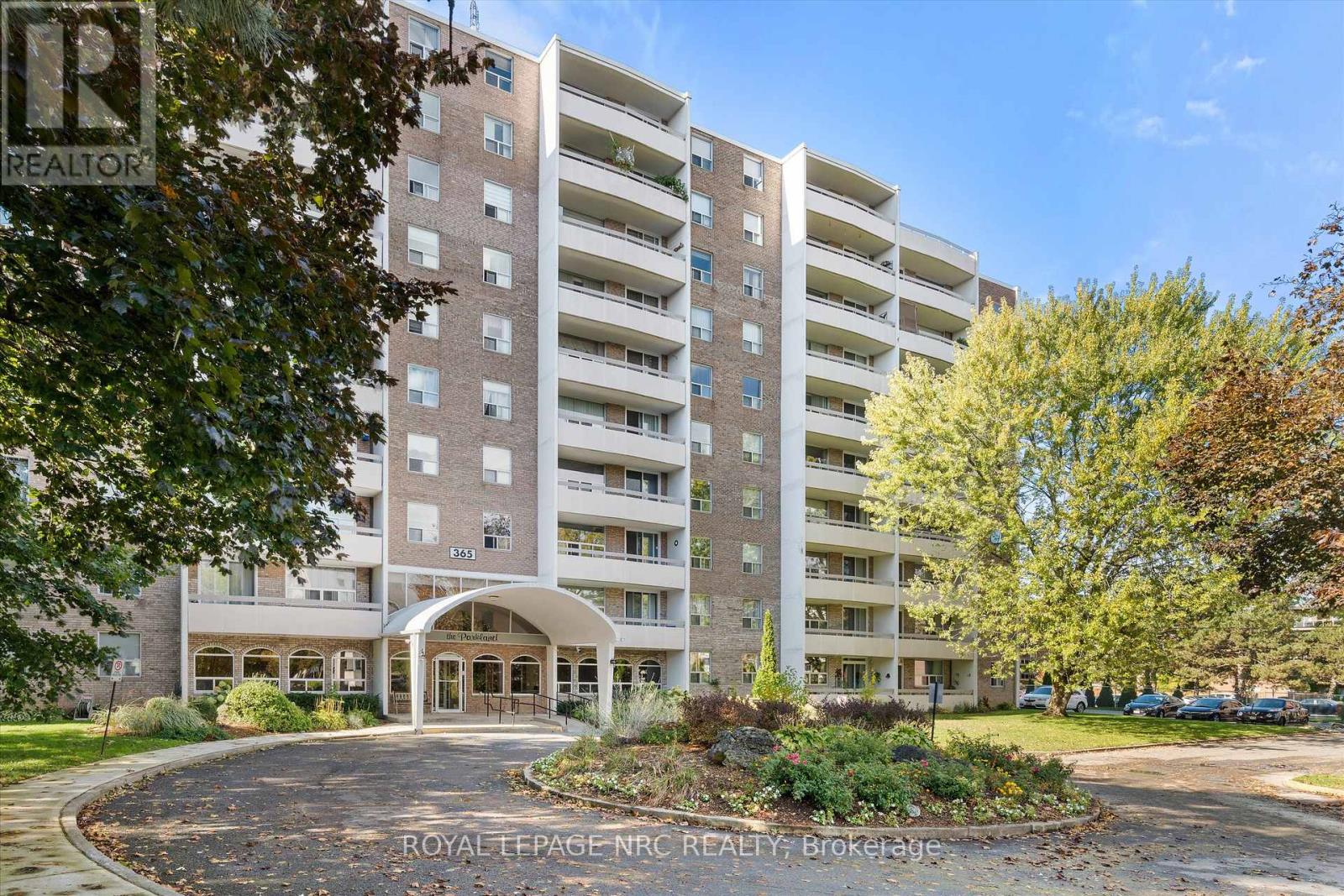 401 365 Geneva St, St. Catharines, ON L2N 5S7