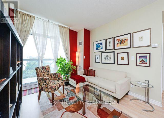 904 1359 Rathburn Rd E, Mississauga, ON L4W 5P7
