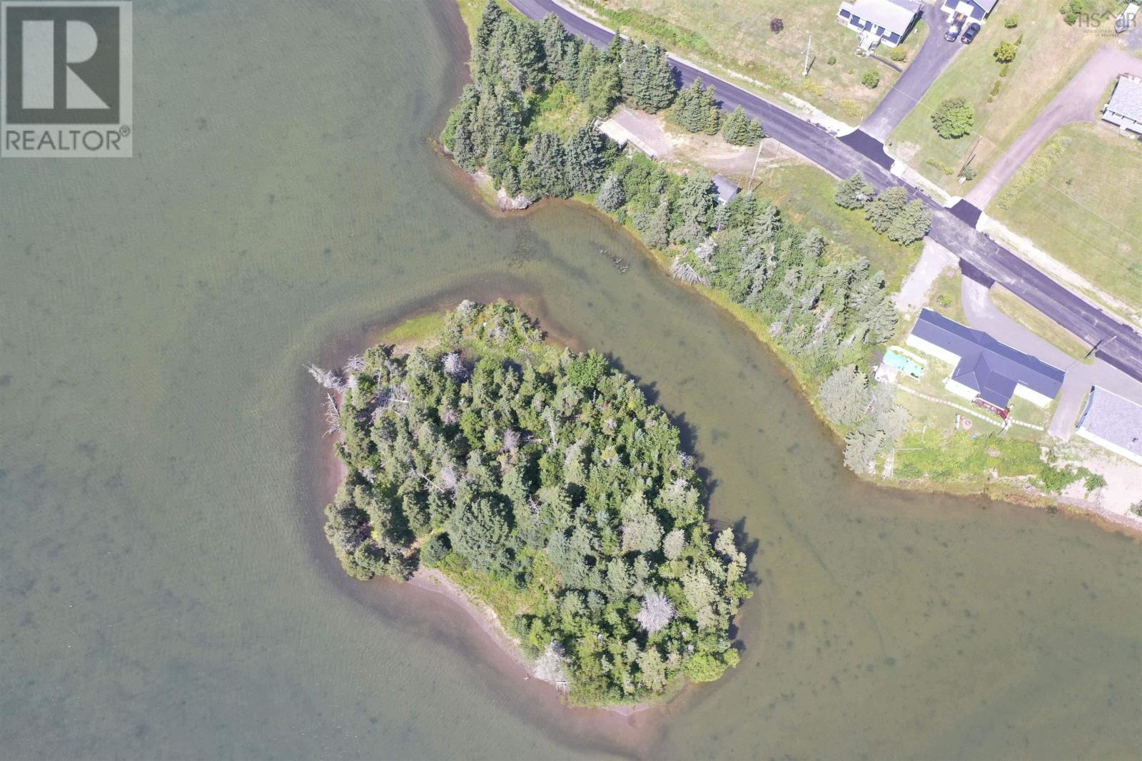 47 Maceachern Rd, Port Royal, NS B0E 3J0