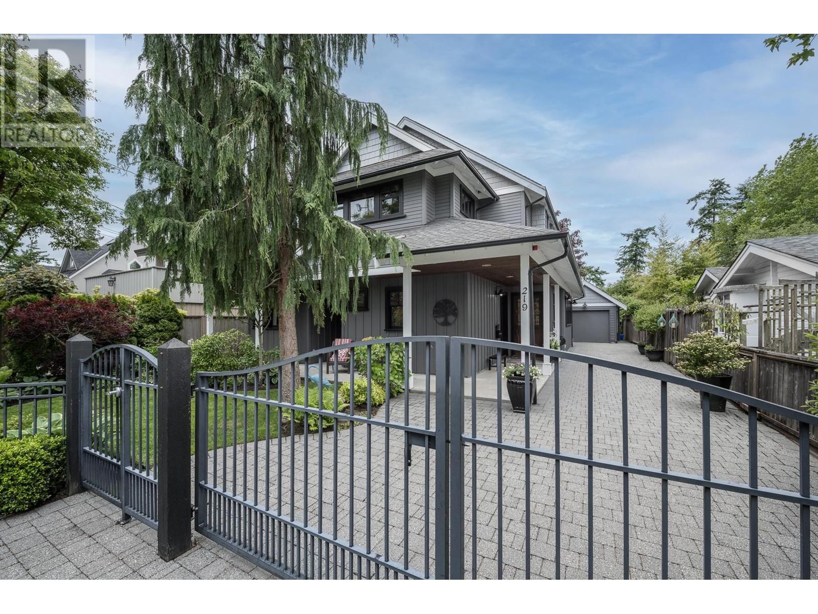 65 Street Unit 219 #b, Delta, BC V4L 1M9