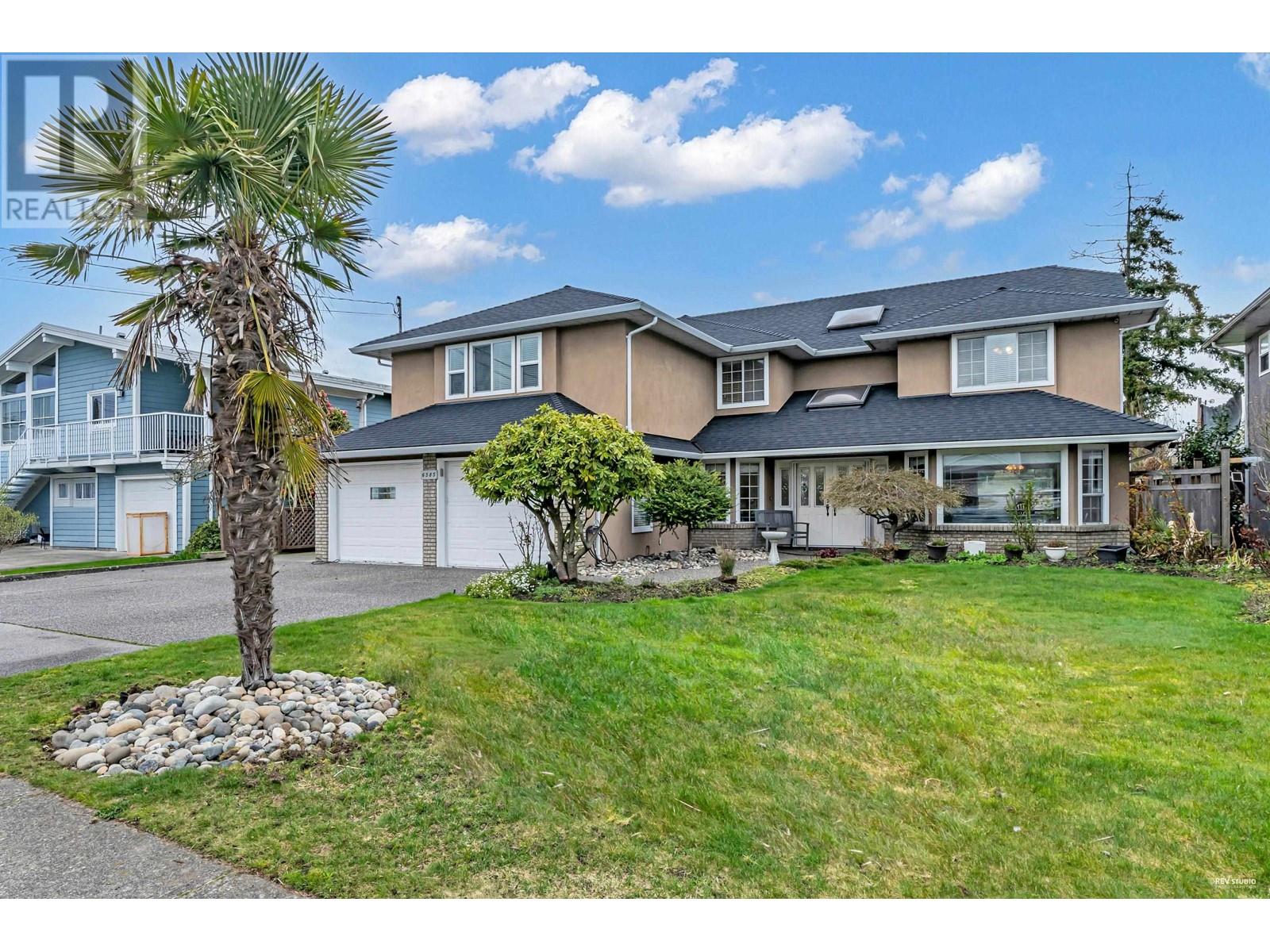 6585 Holly Park Dr, Delta, BC V4K 4Y7