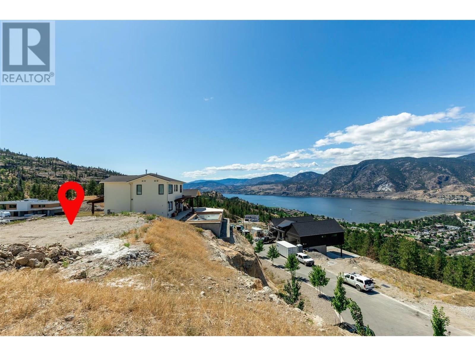 3331 Evergreen Drive Unit 103, Penticton, BC V2A 9A9
