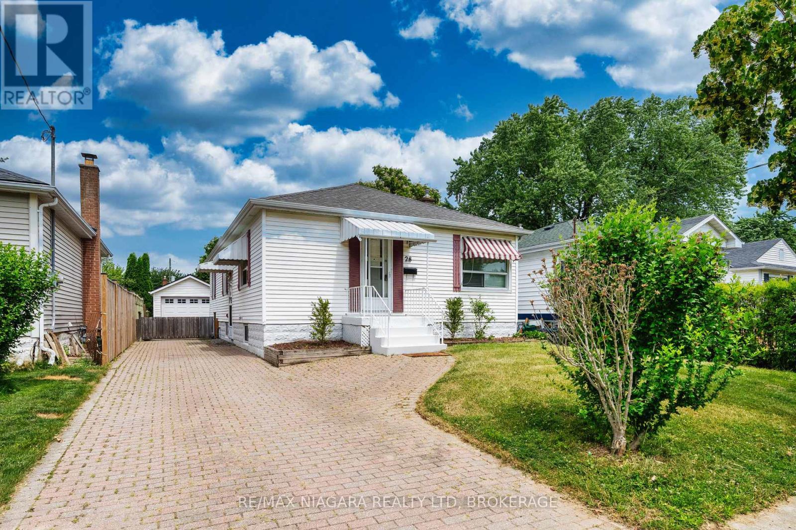 28 Bridge St, St. Catharines, ON L2S 2V8