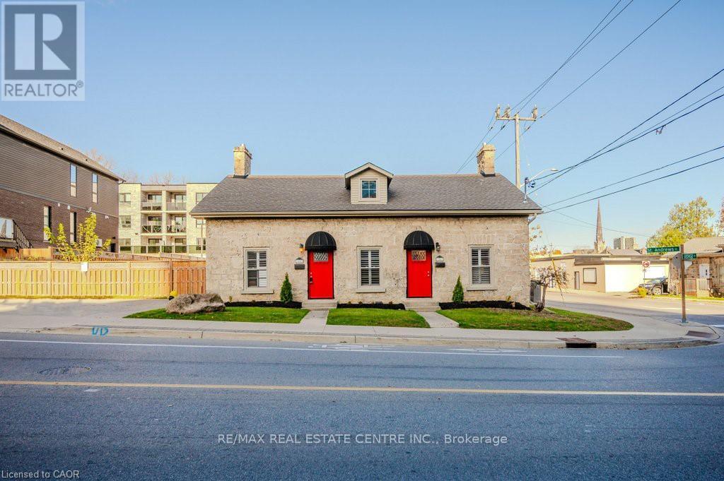 16 18 St Andrews St, Cambridge, ON N1S 1M4