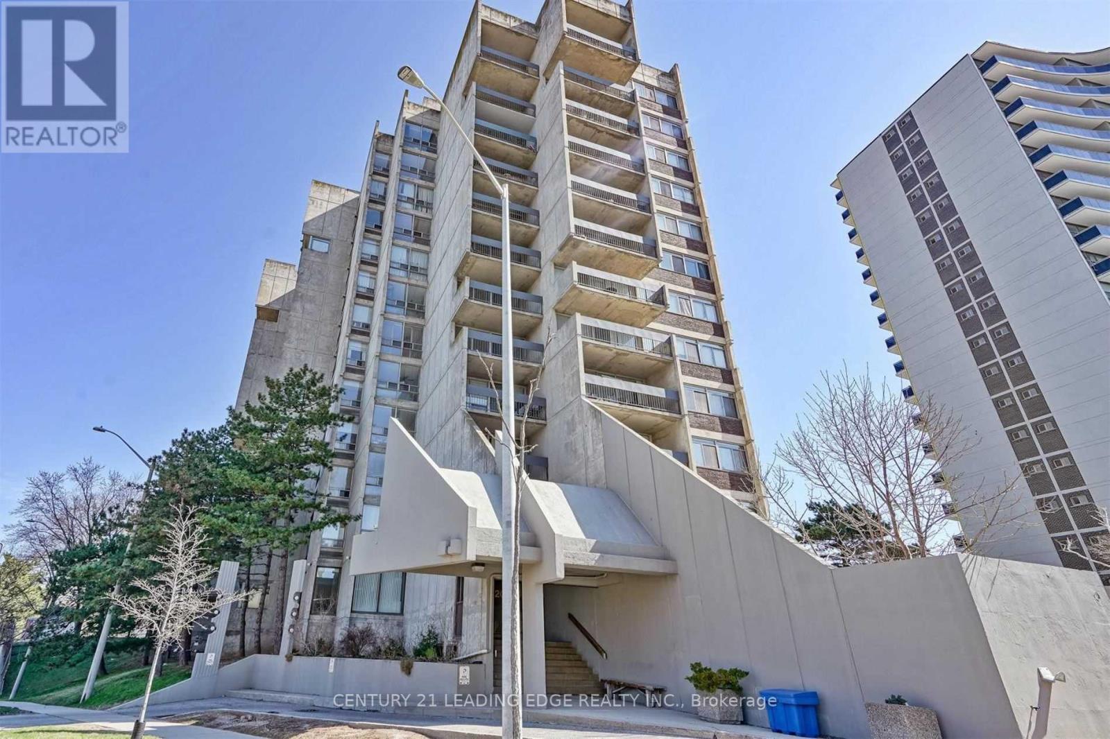 805 20 Speers Rd, Oakville, ON L6K 3R5