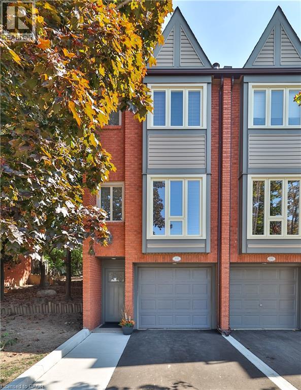 895 Maple Avenue Unit 132, Burlington, ON L7S 2H7