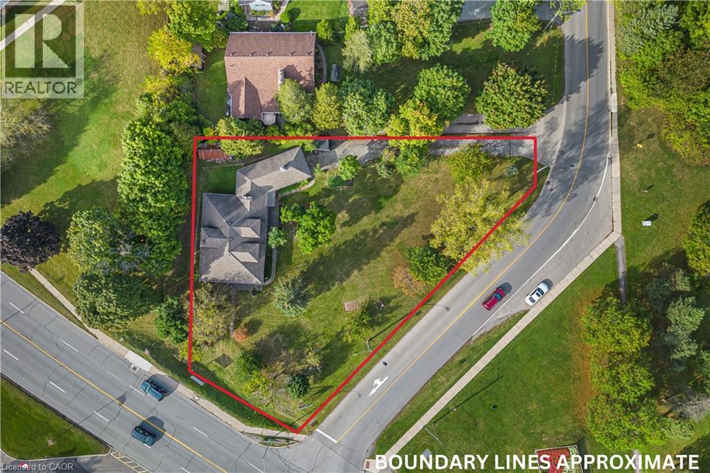 21 First Ave, Welland, ON L3C 1X7
