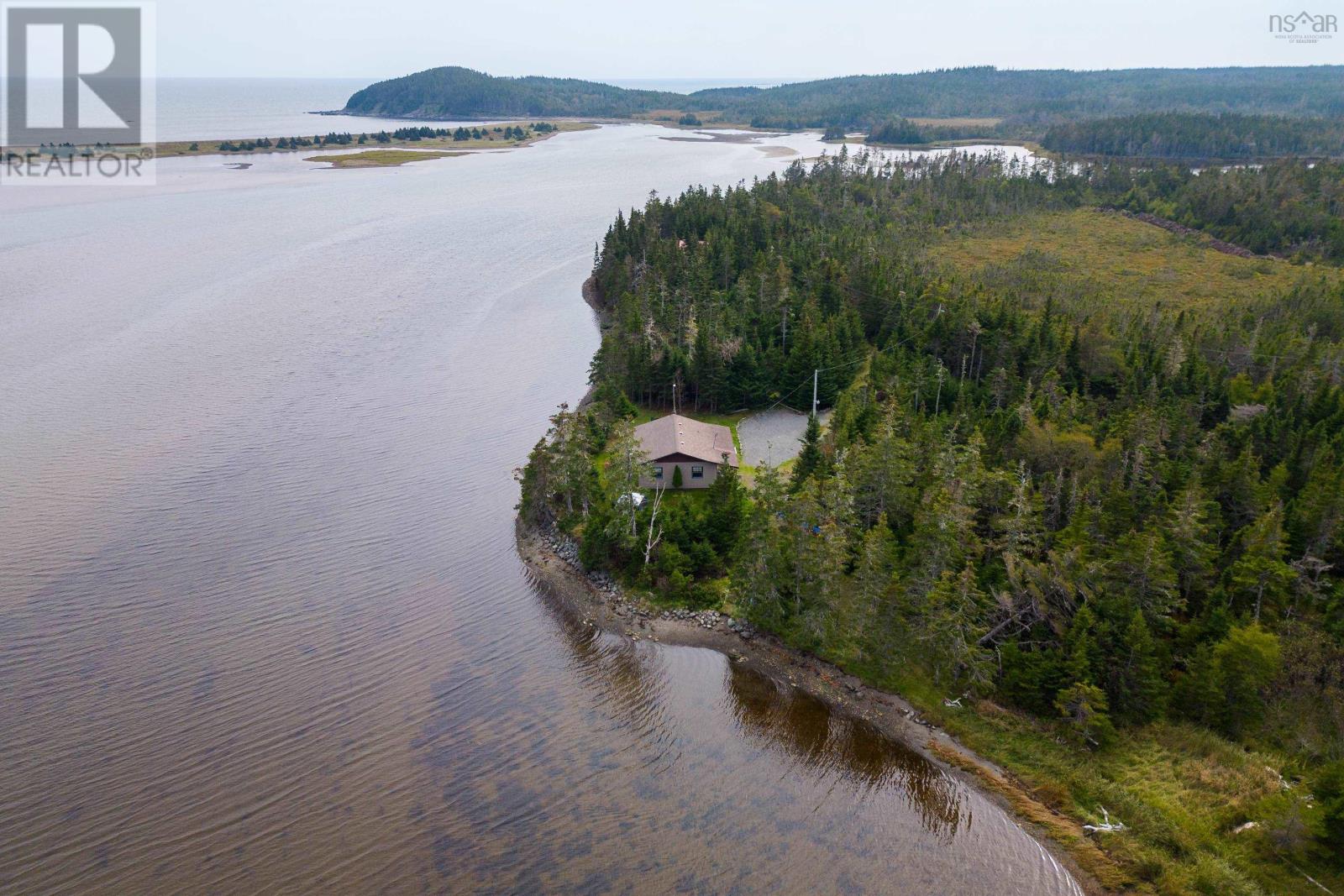 899 Westside Grand River Rd, Grand River, NS B0E 1M0