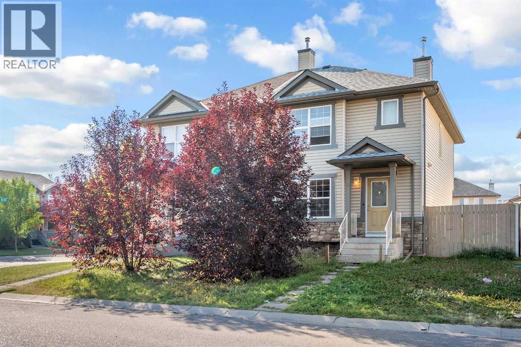 5 Saddlebrook Common NE, Calgary, AB T3J 5M4