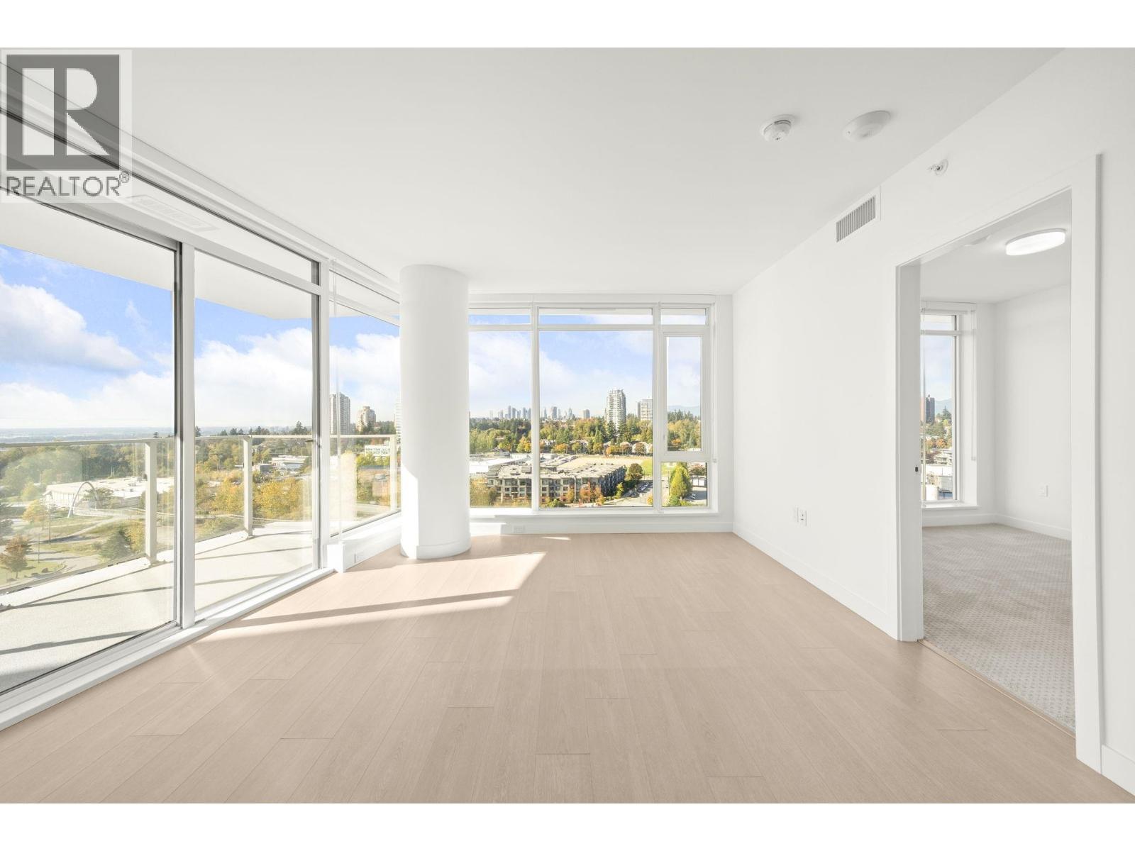 7683 Park Crescent Unit 1601, Burnaby, BC V3N 0J4