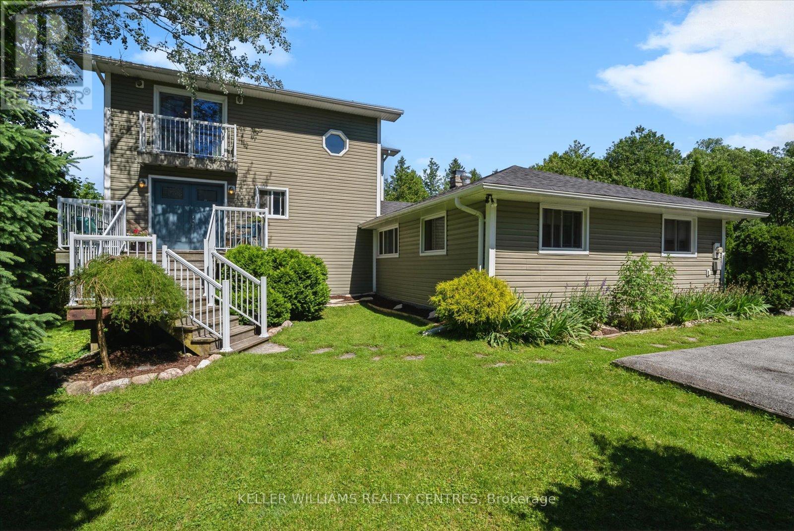 623 Varney Rd, Georgina, ON L4P 3C8