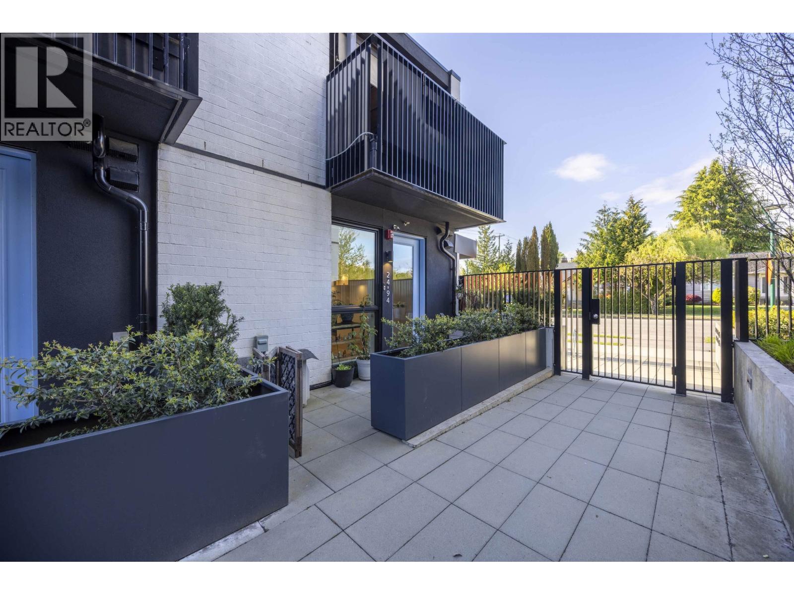 94 W King Edward Avenue Unit 24, Vancouver, BC V5Y 0N6